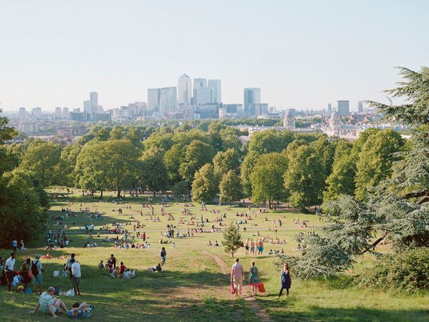 Мир вдали от небоскребов центрального Лондона – зеленый парк Гринвич предлагает городским жителям убежище среди суеты мегаполиса. 