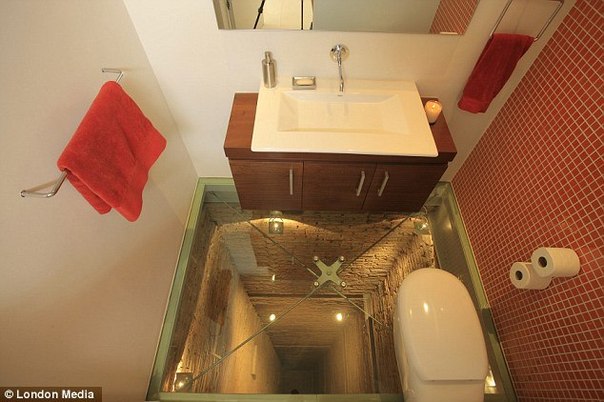 Самый Страшный туалет в мире !