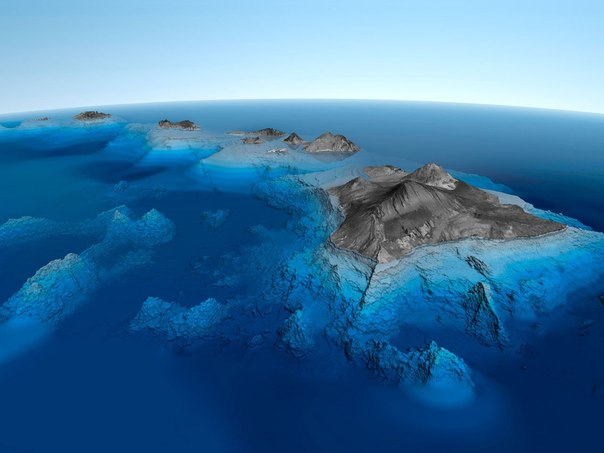 Самая высокая гора в мире с подножьем на дне океана является Мауна-Кеа на Гавайях. Её высота 10 203 м, но только 4 205 м находятся над уровнем моря.