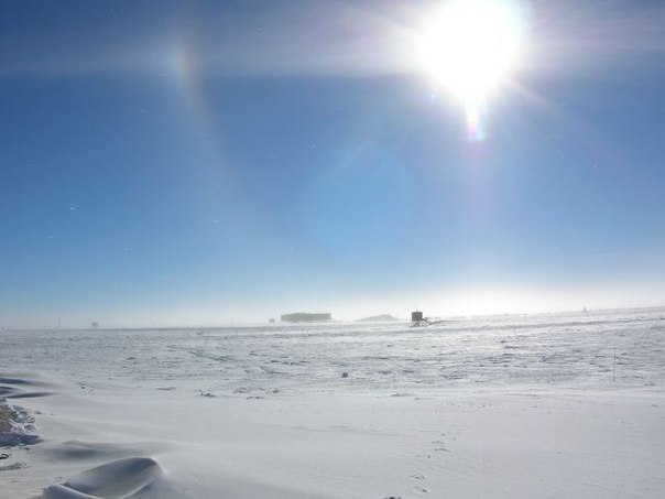Самая высокая температура, зафиксированная на Южном Полюсе — 13 градусов ниже ноля.