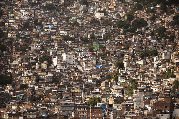 Бразильские трущобы. Более миллиарда человек по всему миру обитает в таких условиях