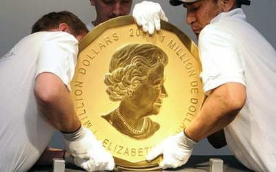 Самая большая золотая монета в мире продана за 3 миллиона евро