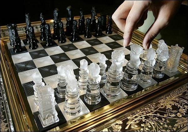 Самое большое количество ходов в шахматы 269.