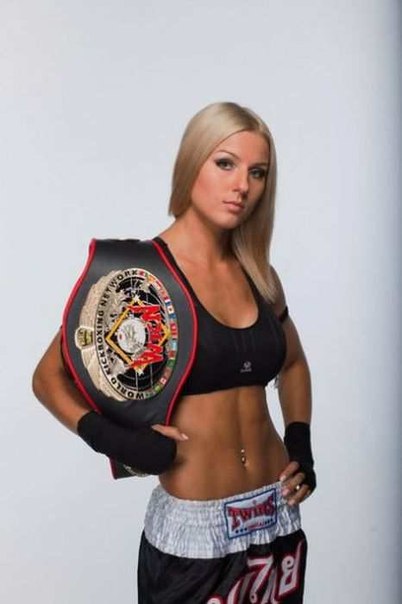 Екатерина Вандарьева - чемпионка мира по Тайскому боксу.