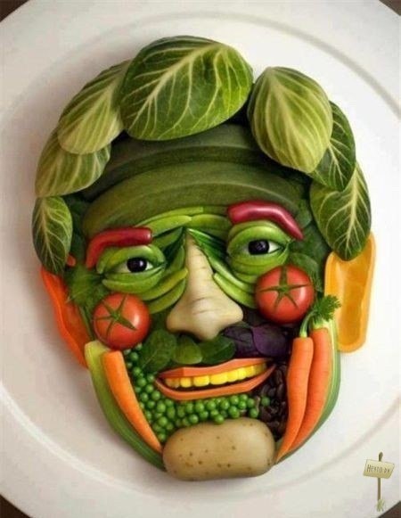Лицо человека из овощей!!!