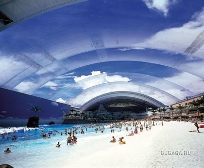 Самый большой в мире крытый бассейн