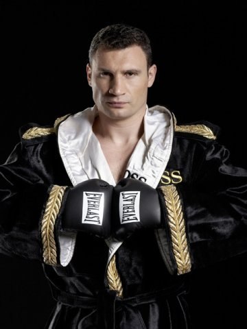 Супертяжеловес Виталий Кличко занесён в Книгу рекордов Гиннесса как чемпион мира по боксу, который добился этого звания за самое короткое время, т.е. сумел затратить на завоевание этого титула 