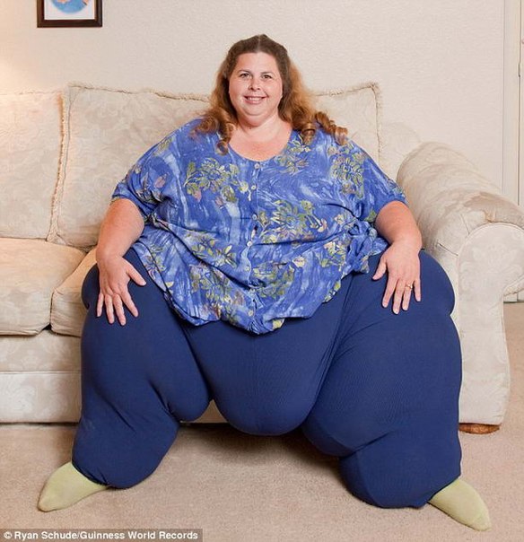 Муж самой толстой женщины в мире признался в том, что они часто занимаются сексом