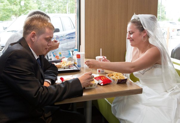 Свадьба в «Макдональдсе»
