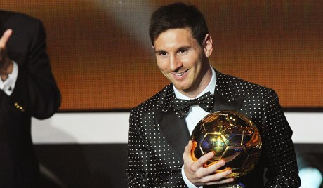 Журнал World Soccer назвал лучшего футболиста, тренера и команду 2012 года.