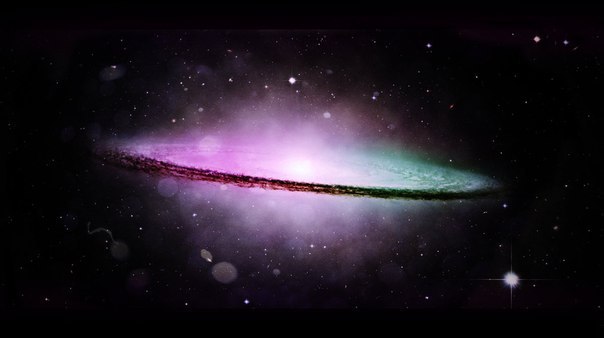 Галактика Сомбреро. Она удалена от нас на 28 миллионов световых лет.