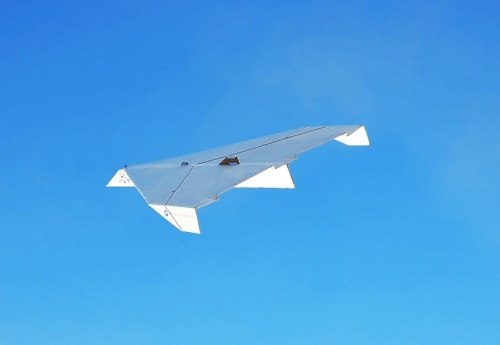 Самый большой бумажный самолет в мире