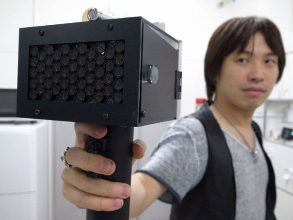 Японцы выпустили устройство, способное заставить замолчать любого человека