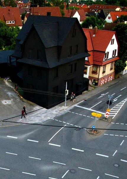 Черный дом в Германии