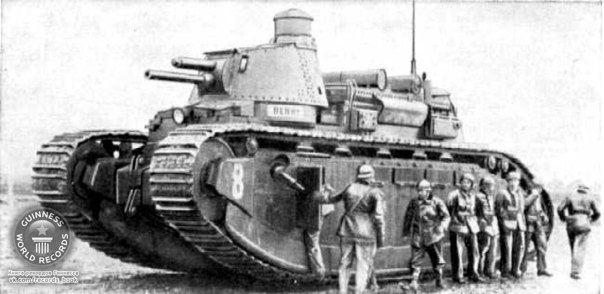 Char 2C (FCM 2C) — крупнейший по метрическим размерам из всех танков, когда-либо принимавшихся на вооружение в мире.