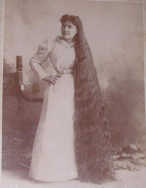 Фото красавица-Рапунцель конца 19-го века.