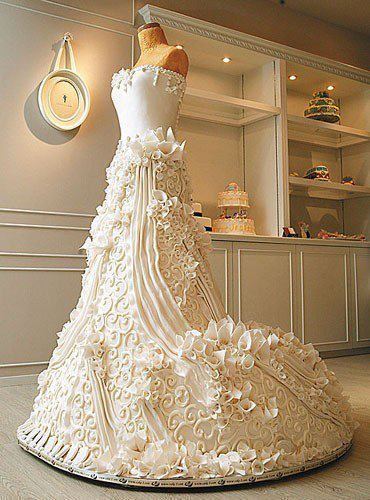 Невероятный свадебный торт.