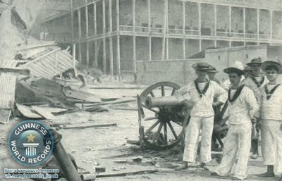 Самая короткая в мире война произошла в 1896 между Британией и Занзибаром и длилась всего 45 минут.