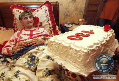 Антиза Хвичава из отдаленной грузинской деревни, которой исполнилось 130 лет, стала самой старой женщиной планеты, попав в Книгу рекордов Гиннеса.
