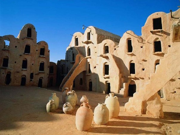 Татуин: известная планета и таинственный город, Тунис