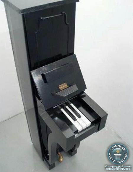 Самое Маленькое Пианино!!!!!