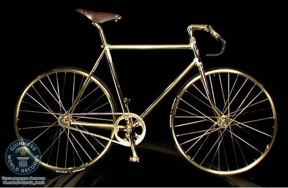 Компания Aurumania выпустила лимитированную серию велосипедов в 10 экземпляров из золота. Кроме золота в ручном производстве этих велосипедов использовались кожа и 600 кристаллов Swarovski. Самый дорогой велосипед в мире от компании Aurumania стоит более 100 тысяч долларов (EUR 80.000)
