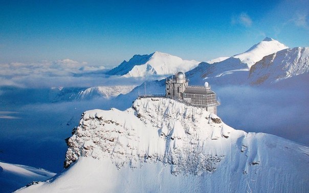 Jungfraujoch - самый высокогорный вокзал Европы.