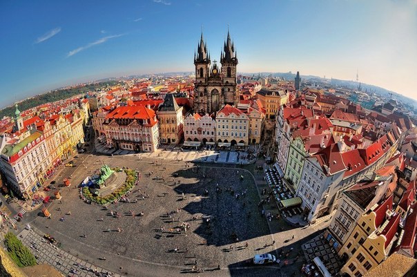 Староместская площадь и храм Девы Марии, Прага, Чехия