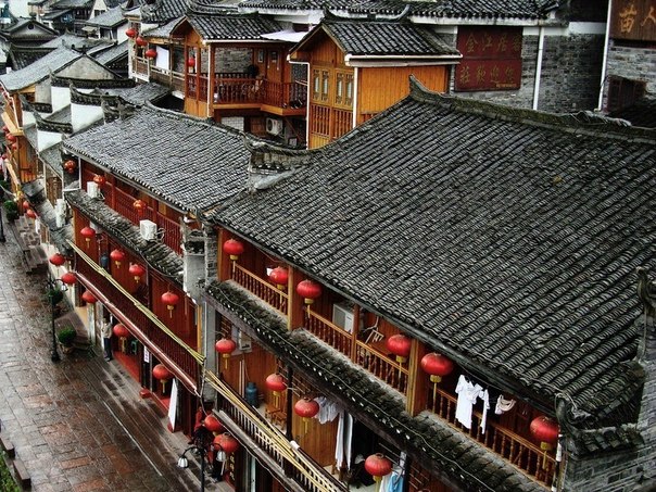 Фэнхуан – один из самых красивых городков Китая