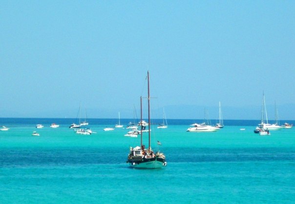 Вид на средиземное море с острова Сардиния, Италия