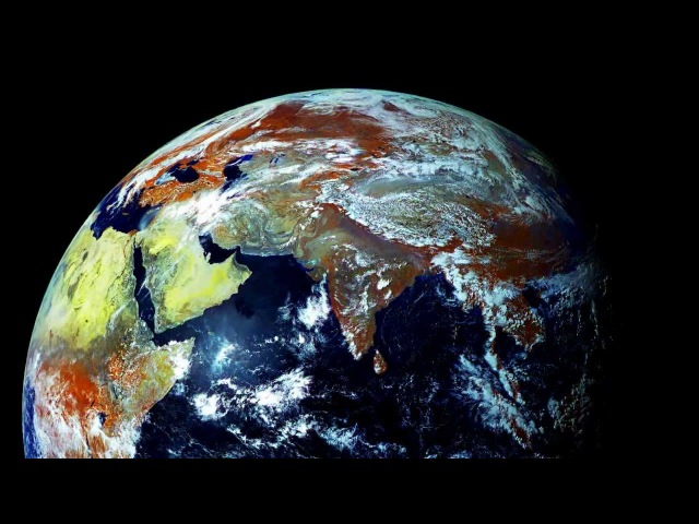 Уникальная фотография всей планеты целиком, с рекордным разрешением в 121 мегапиксель.