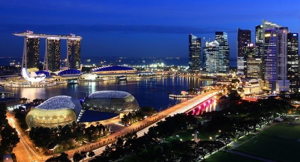 Сингапур - город-государство, расположенный на островах в Юго-Восточной Азии.