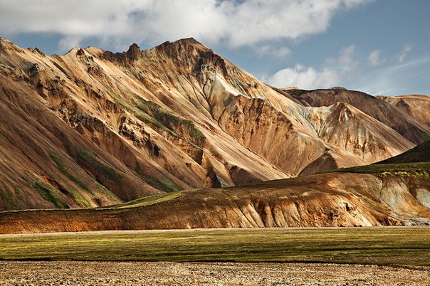 Цветные горы Исландии
