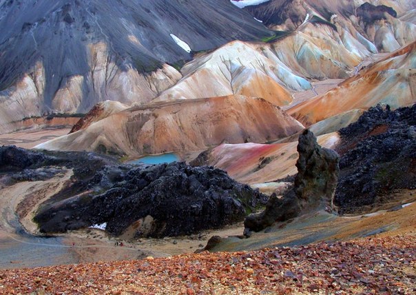Цветные горы Исландии