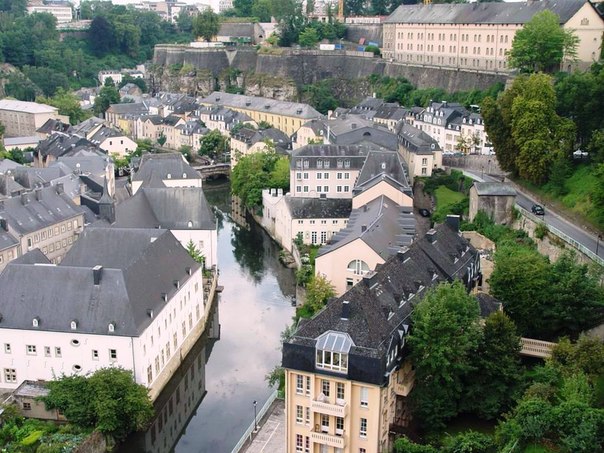 Люксембург — государство (великое герцогство) в Западной Европе.