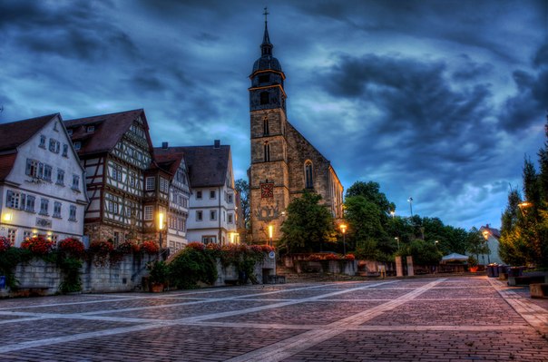 Бёблинген — город в Германии, в земле Баден-Вюртемберг.