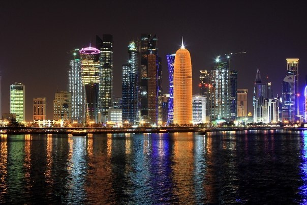 Доха — город на побережье Персидского залива, столица арабского эмирата Катар.