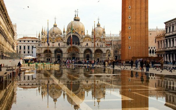 Площадь Сан-Марко — главная городская площадь Венеции, Италия.