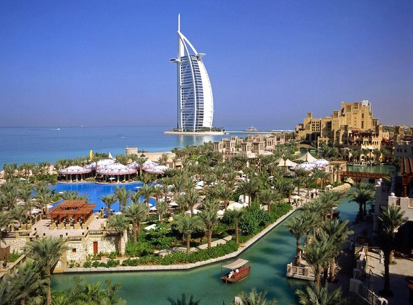 Скидка 50% на отдых в Арабских Эмиратах в течение 5, 7 или 15 дней в отелях 4* или 5*. Авиаперелет включен!