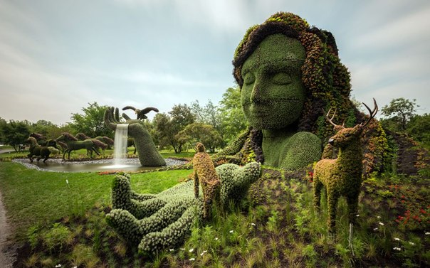 Выставка зеленых скульптур в Канаде