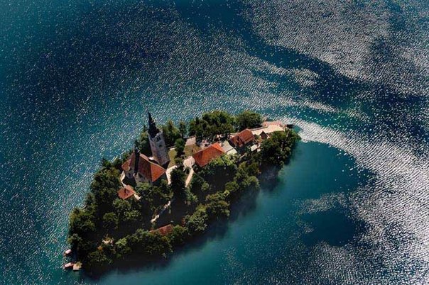 Остров на озере Блед, Словения
