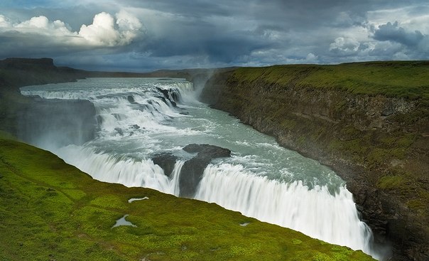 Водопад Гюдльфосс находится на реке Хвитау, в долине Хаукадалур, на юге Исландии.