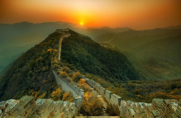 Закат над Великой Китайской стеной, Китай