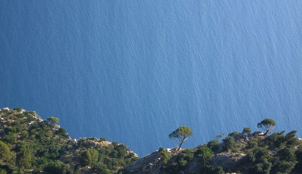 Остров Капри в Тирренском море, Италия. 