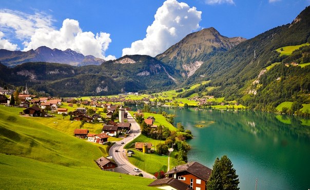 Гриндельвальд — коммуна в Швейцарии.