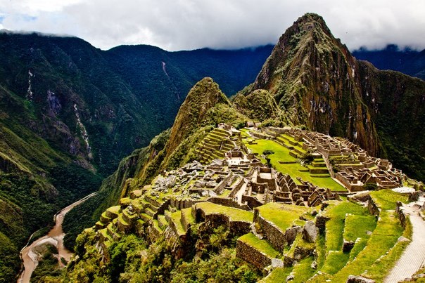 Древний город Мачу Пикчу, Перу.
