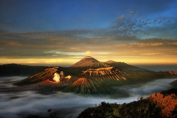 Вулкан Бромо, остров Ява, Индонезия.