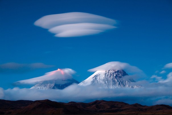 Ключевская Сопка — действующий стратовулкан на востоке Камчатки. Имея высоту 4850 м, является самым высоким активным вулканом на Евразийском континенте.