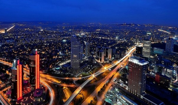 Стамбул — крупнейший город Турции и один из самых больших городов мира.