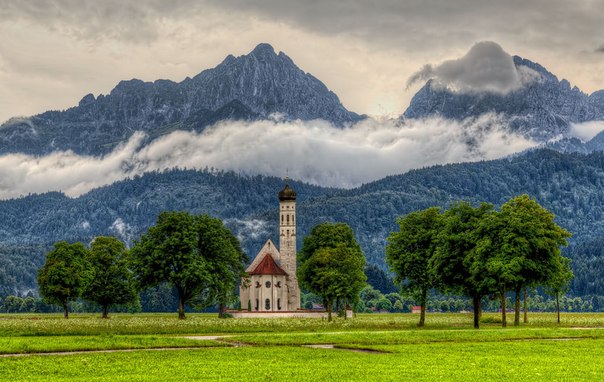 Церковь Санкт-Кальман, Бавария, Германия.